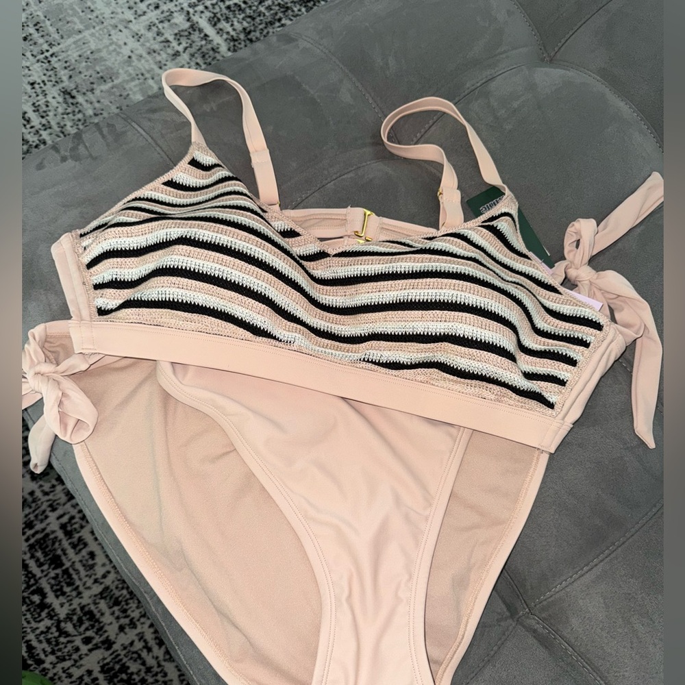 Wild Fable bikini set - Picture 6 of 13